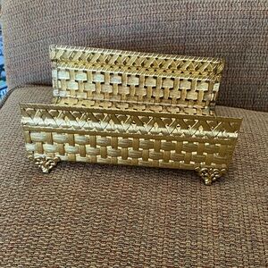 VTG Hollywood Regency Gold Woven Decorative Napkin or Washcloth Holder.